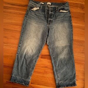 Universal Thread Vintage Straight Jean in Medium Wash size 18/34R